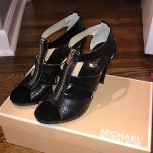 Michael Kors Black Berkeley T Strap Heels
